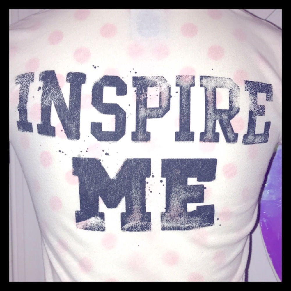 💕P͙I͙N͙K͙ V͙S͙ Property Of PINK Inspire Me Tee💕 - Picture 6 of 10